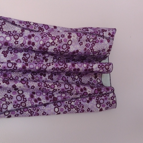 Gorgeous Lululemon Rare Tank - Picture 6 of 12